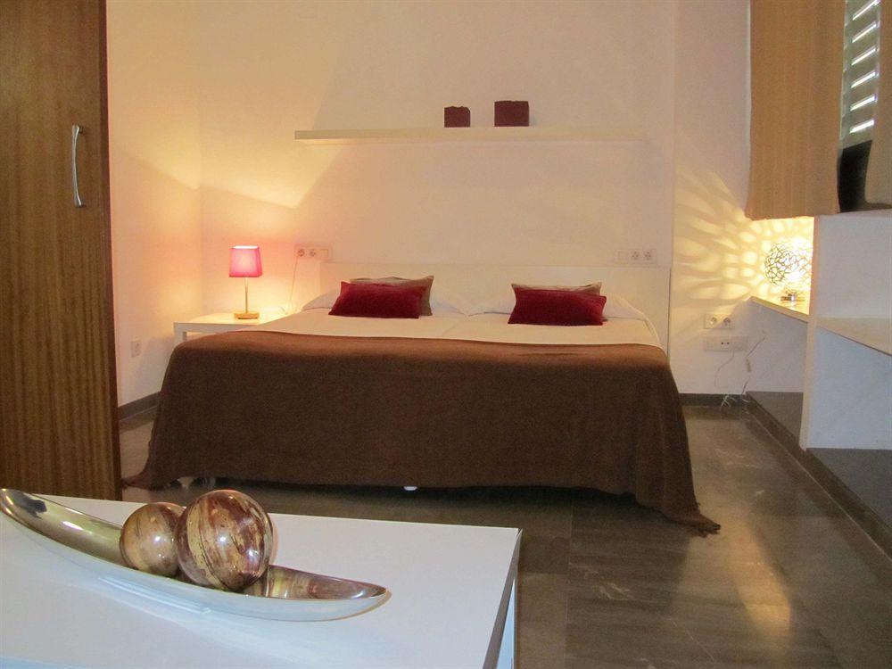 Apartamentos Living Valencia-Vitoria Екстер'єр фото