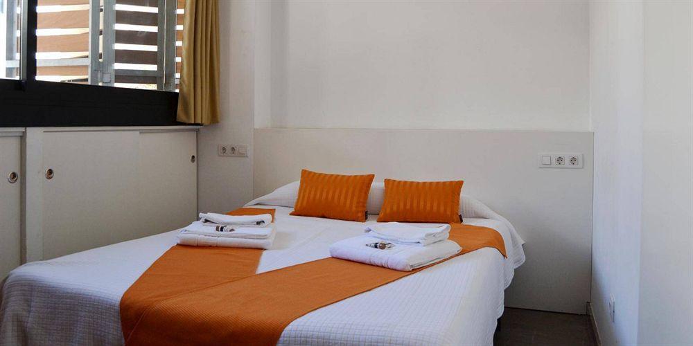 Apartamentos Living Valencia-Vitoria Екстер'єр фото