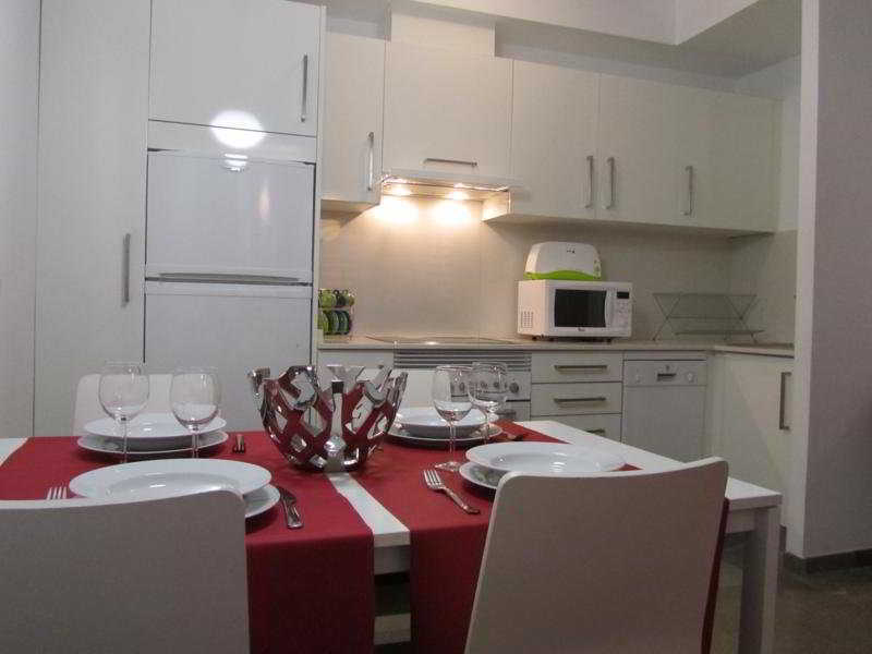 Apartamentos Living Valencia-Vitoria Екстер'єр фото